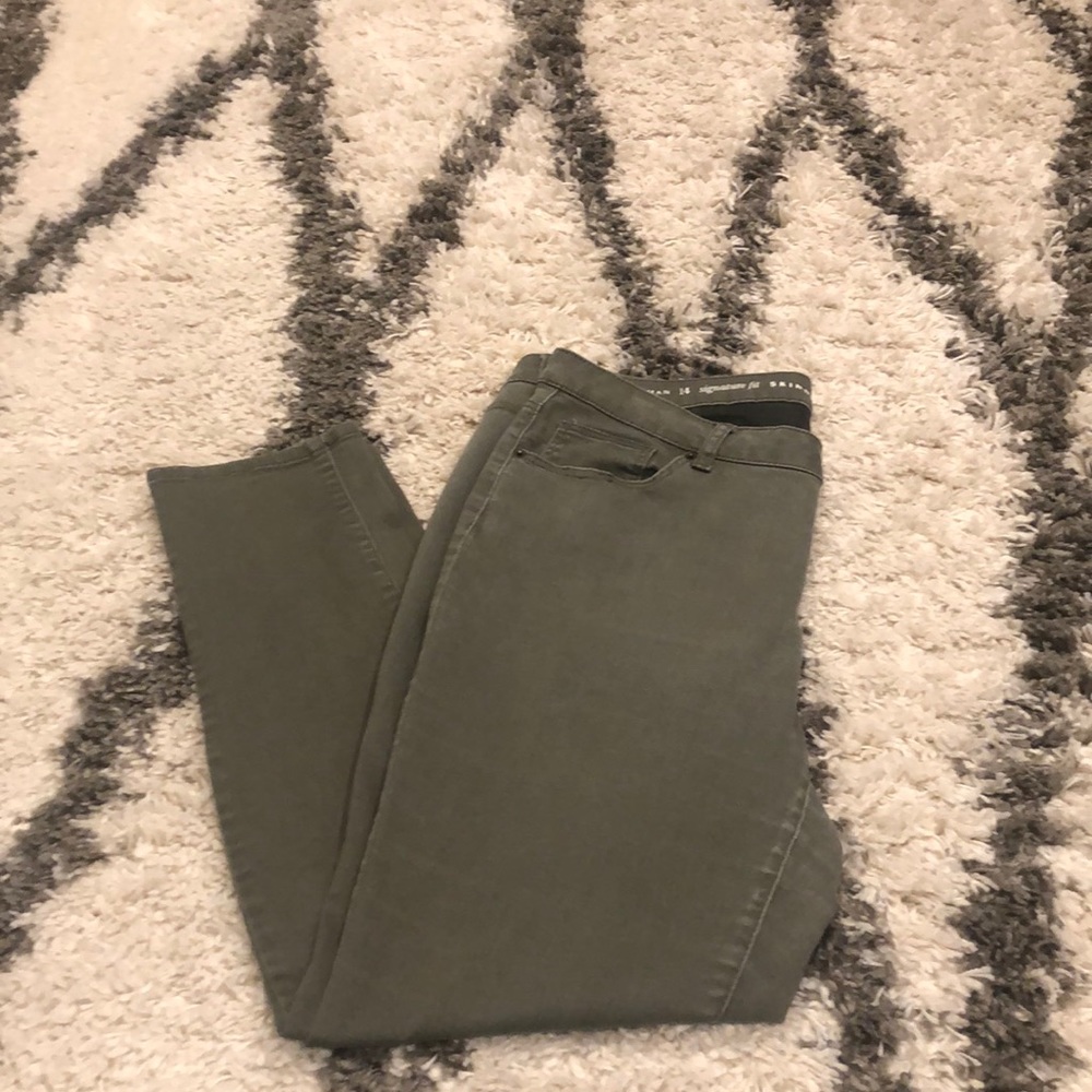 Westport - Women’s Signature Fit Skinny Pants